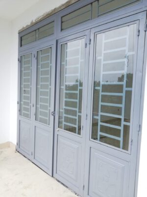 mẫu cửa sắt Pano 4 cánh